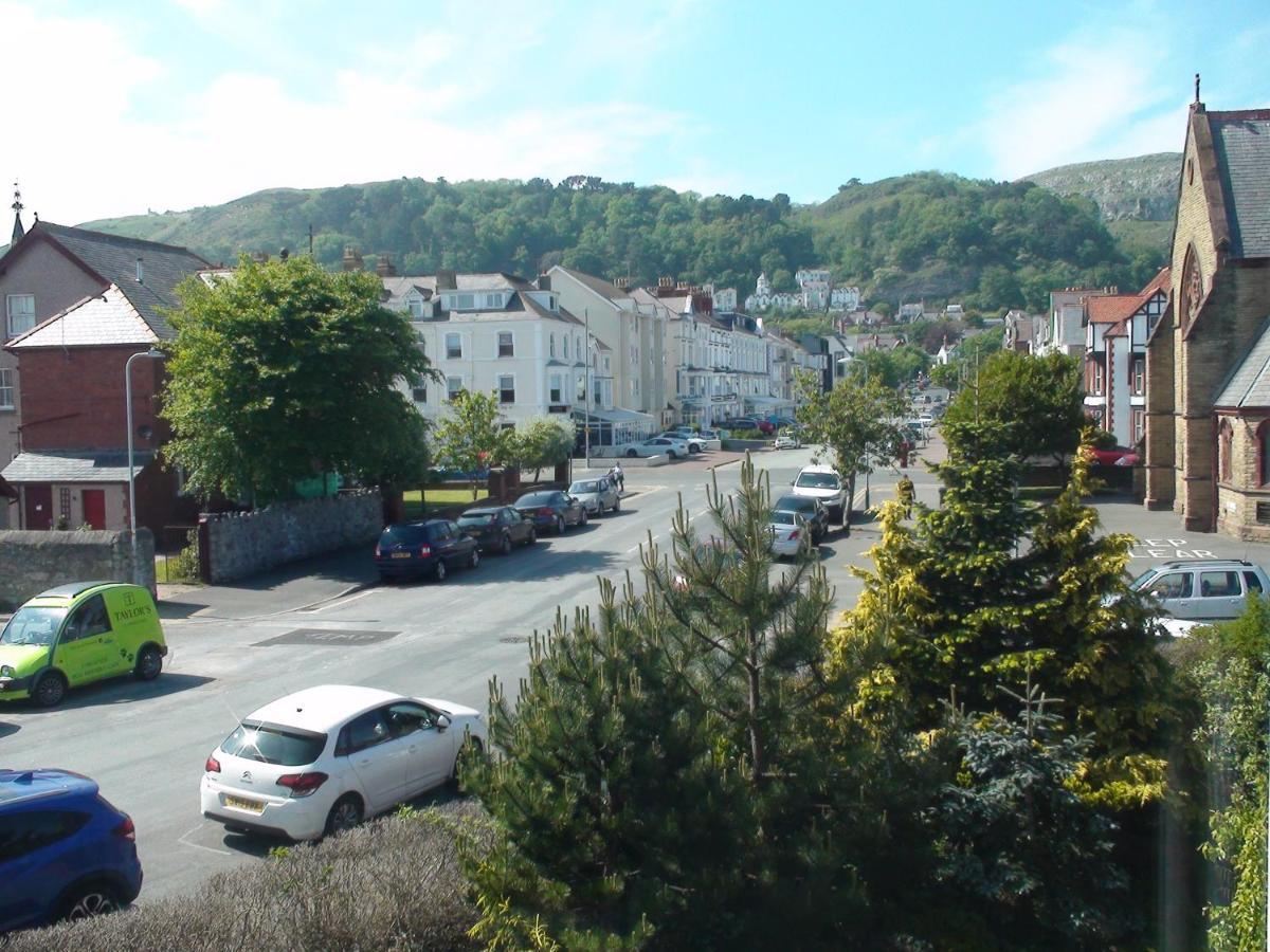 Bodeuron Guest House Лландидно Экстерьер фото